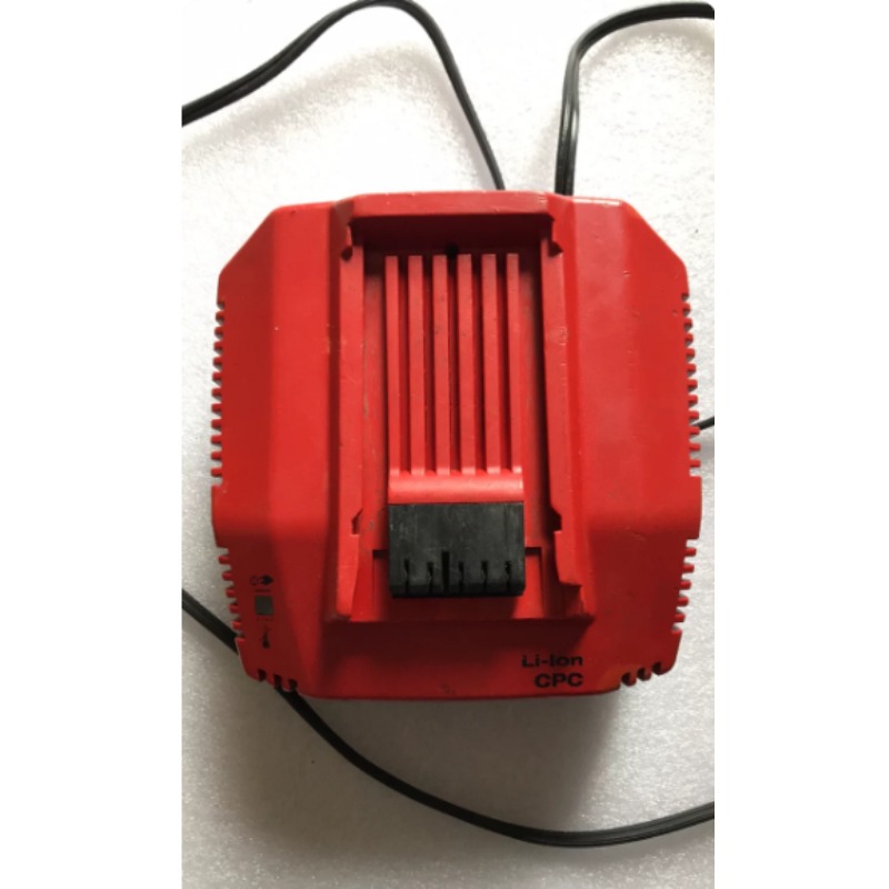 Multi-Voltage Fast Charger C 4 - Power Tools Voltage recension och pris