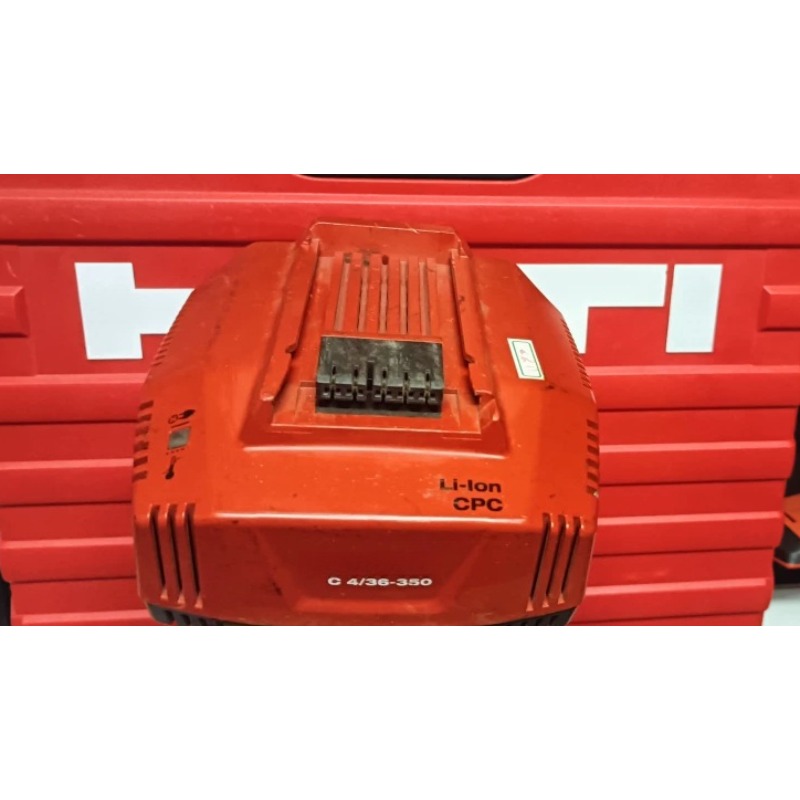 Multi-Voltage Fast Charger C 4 - Power Tools Voltage recension och pris